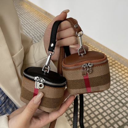 帆布皮革小巧零錢包ins風簡約便攜掛脖口紅化妝包耳機包 Canvas and leather small coin purse, trendy simple portable neck-hanging lipstick makeup bag and earphone pouch