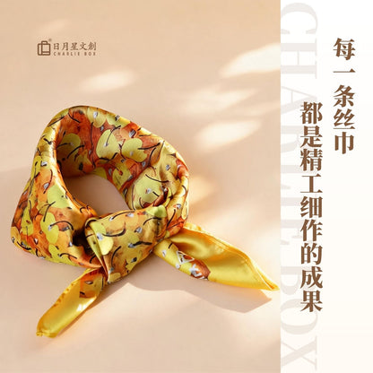 周藝文|日月星《愛在深秋》方巾 Small Silk Scarf
