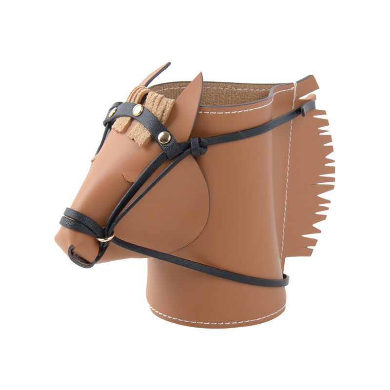 轻奢皮革马头收纳篮桌面摆件化妆刷笔筒客厅书房装饰品 Light Luxury Leather Horse Head Storage Basket, Desktop Decorative Pen & Makeup Brush Holder for Living Room & Study