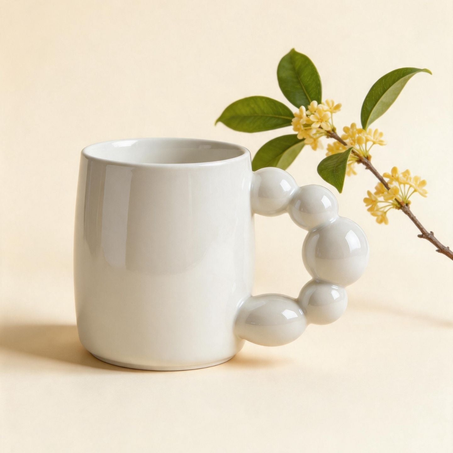 奶白串珠把手陶瓷馬克杯 創意 ins 風水杯 家用辦公咖啡早餐杯 Cream White Beaded Handle Ceramic Mug, Creative Ins-Style Cup for Home & Office
