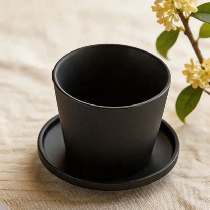 啞光黑豬口陶瓷咖啡杯 日式極簡水杯 家用辦公下午茶杯碟套裝 Matte Black Japanese-style Coffee Cup with Saucer, Minimalist Ceramic Set