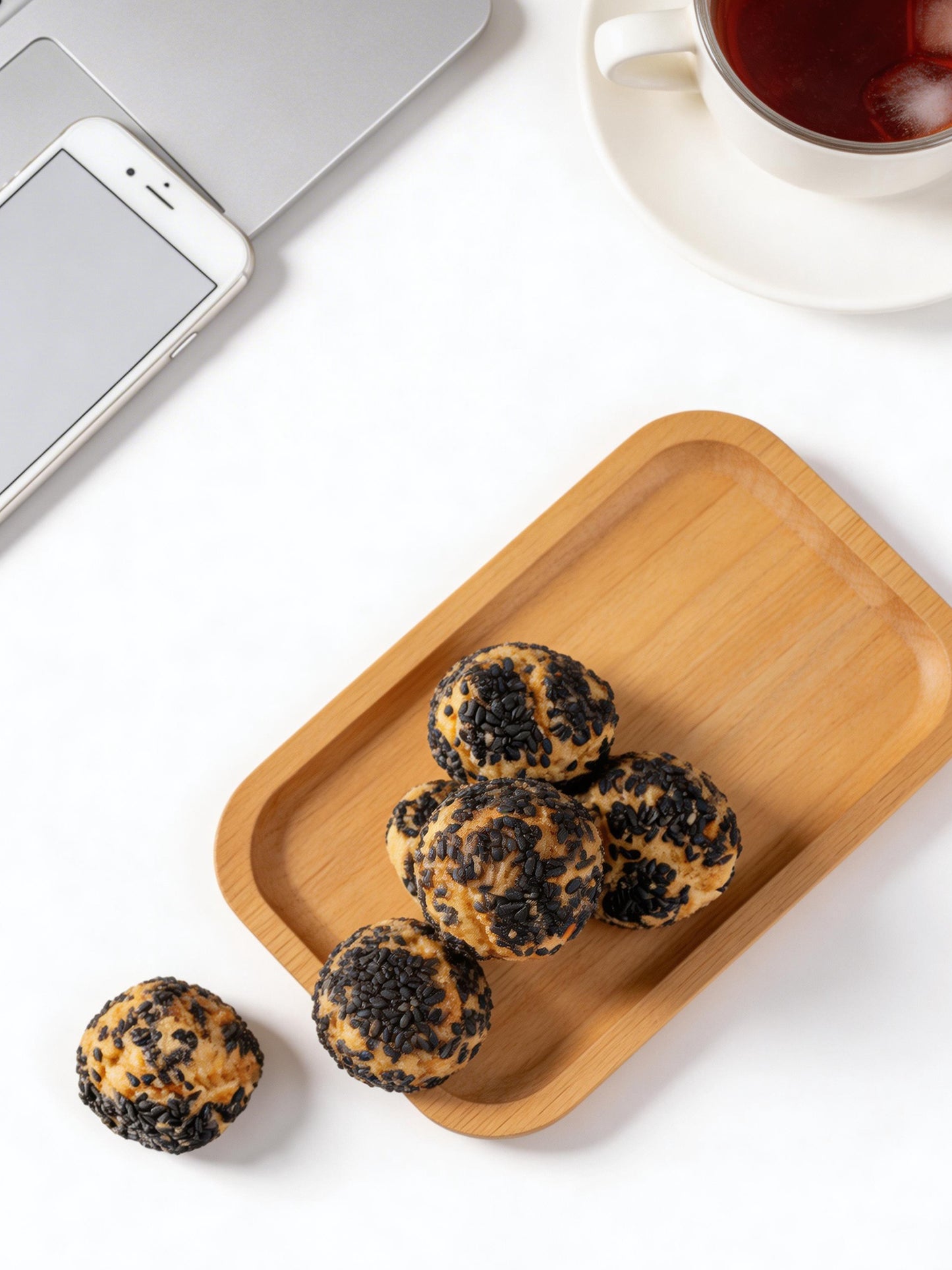 尚品迷你黑芝麻酥 (80克) Premier Food Mini Black Sesame Crispy (80g)