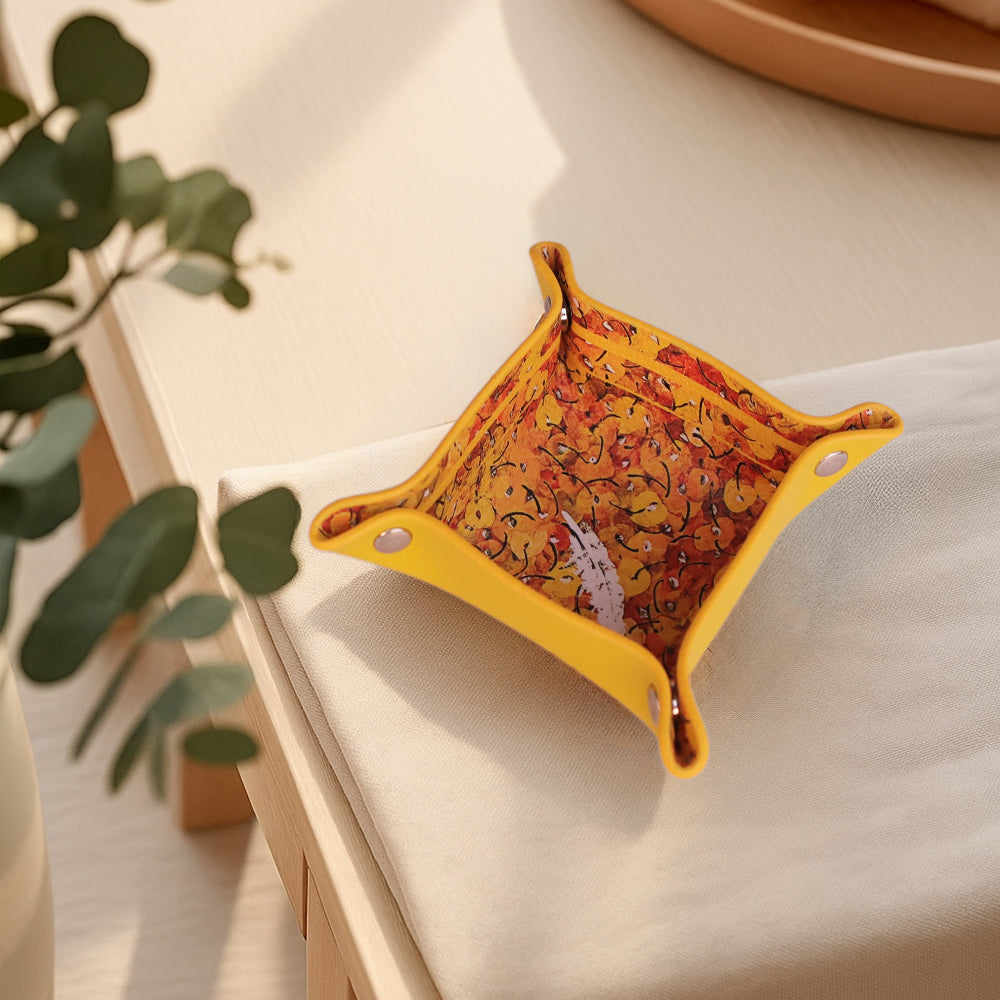 周藝文| 日月星 《愛在深秋》迷你折疊盤Love in Late Autumn Mini Foldable Tray