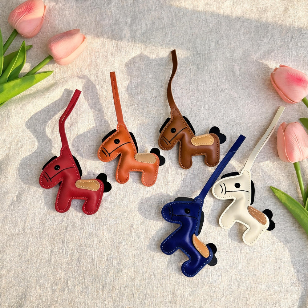 PU皮革小馬包包服裝掛件汽車鑰匙扣卡通配飾小馬掛飾 PU Leather Pony Bag Charm, Car Keychain, Cartoon Ornament & Pony Pendant Accessories