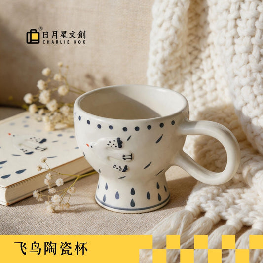 手繪圓點立體飛鳥馬克杯 Hand-painted Polka Dot 3D Bird Mug