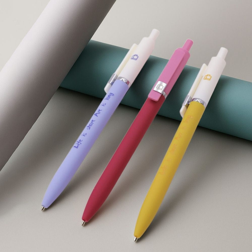 周藝文 |日月星《吉祥如意》亞克力筆 Amulet of Auspiciousness Acrylic Gel Pen