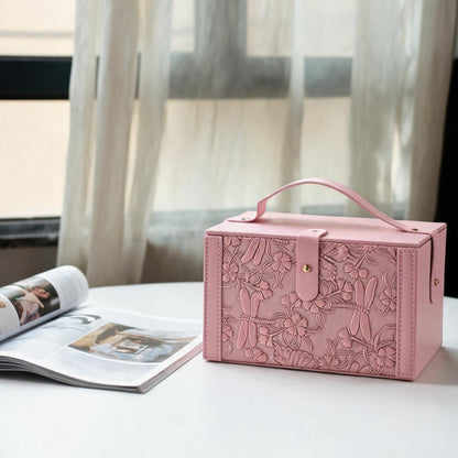 蝶戀花輕奢皮質禮盒結婚伴手禮喜糖盒員工福利禮品 Butterfly Love Luxury Leather Gift Box | Wedding Favor Candy Box | Corporate Staff Benefit Gifts