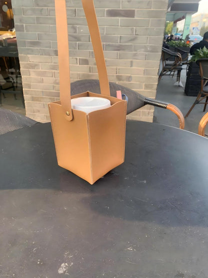 皮革手提隨行奶茶杯套pu隔熱水杯皮套 Leather Portable Milk Tea Cup Sleeve, PU Heat-insulated Water Cup Leather Cover