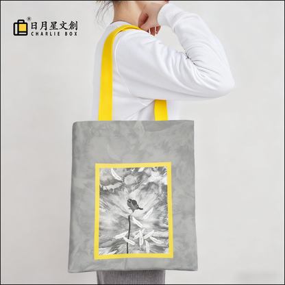 周藝文｜日月星《大海的浪花是羽毛》帆佈單肩包 The Sea’s Waves Are Feathers Canvas Shoulder Bag