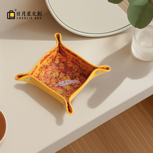 周藝文| 日月星 《愛在深秋》迷你折疊盤Love in Late Autumn Mini Foldable Tray